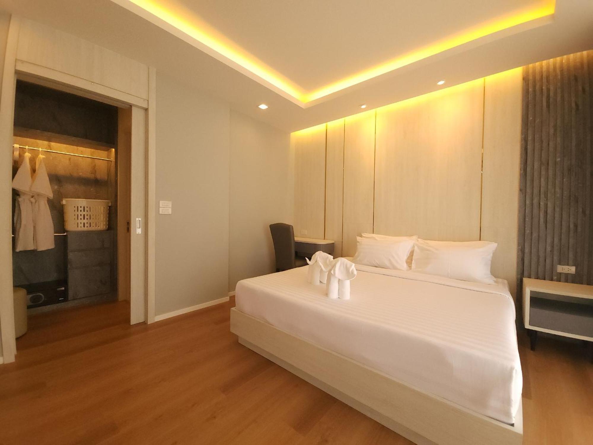 Kamala Regent Phuket Condotel Praia de Kamala Exterior foto
