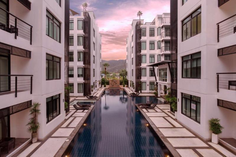 Kamala Regent Phuket Condotel Praia de Kamala Exterior foto